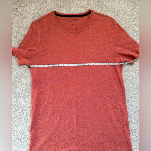 Banana Republic Soft Wash T-Shirt - Medium - Picture 4 of 5